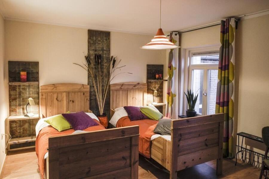 Bed and Breakfast Blief Bie De Mam Echt Exterior foto